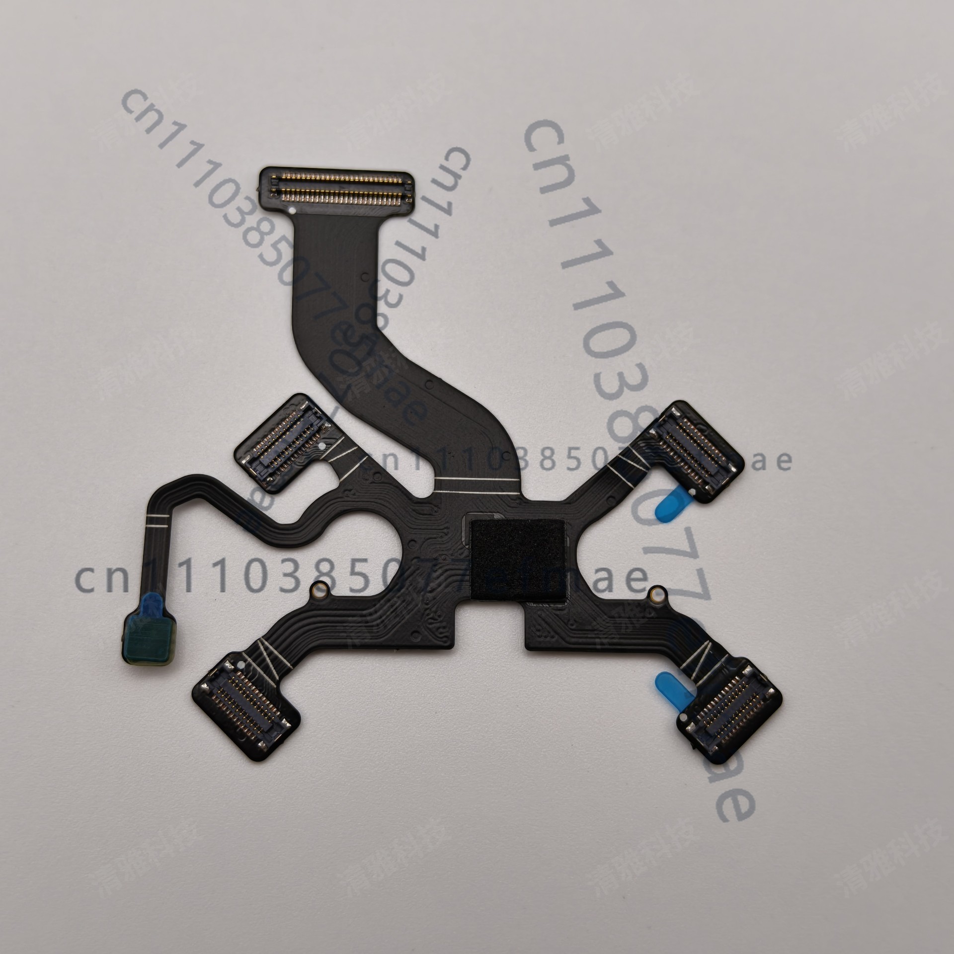 Câble flexible 7 en 1 pour nac - Drone Kit With Camera avis et prix