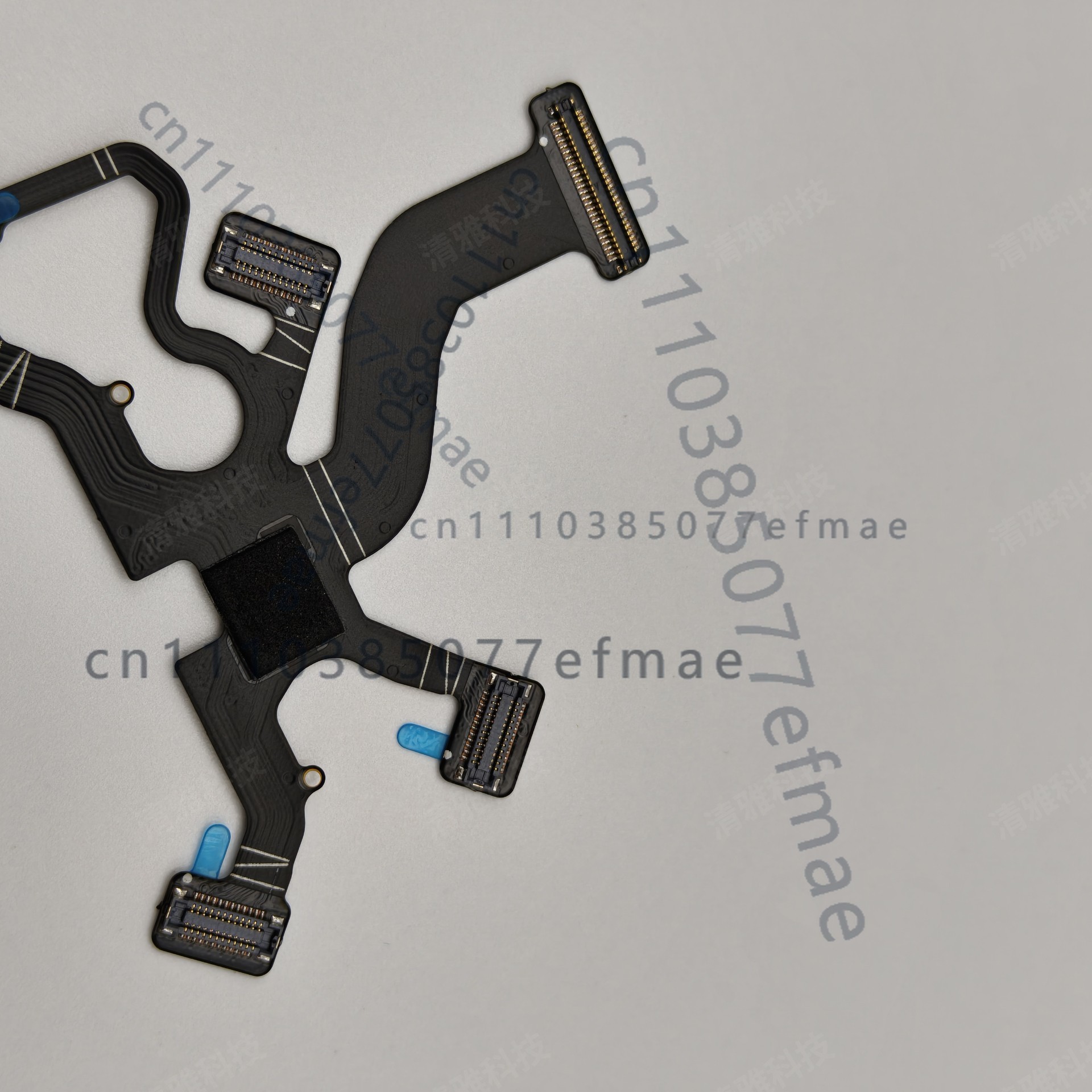 Câble flexible 7 en 1 pour nac - Drone Kit With Camera avis et prix